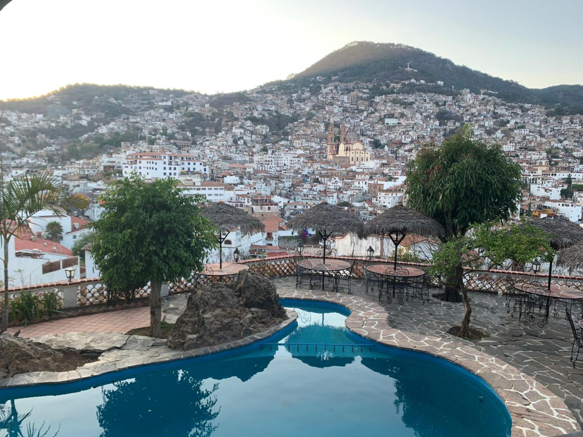 Hotel Cielito Lindo, Taxco Exteriör bild